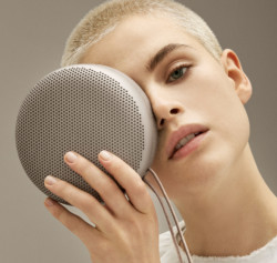 beoplay a1 Bang&Olufsen Tech Media speaker Lautsprecher